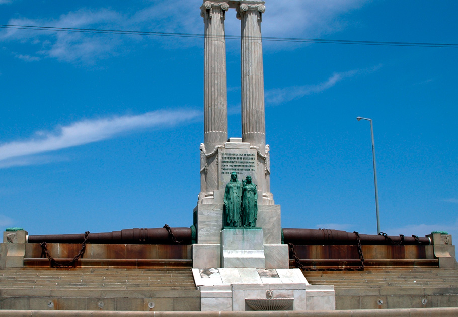 Monumento víctimas Maine en La habana