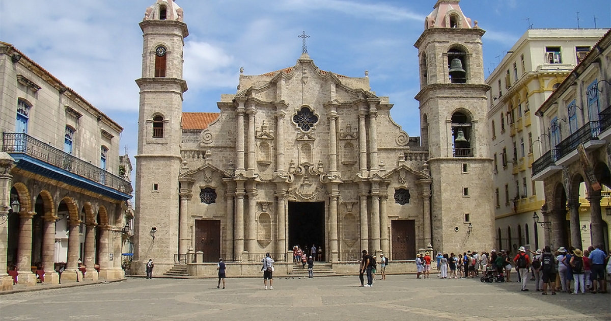 Plaza de la Catedral, Cuba